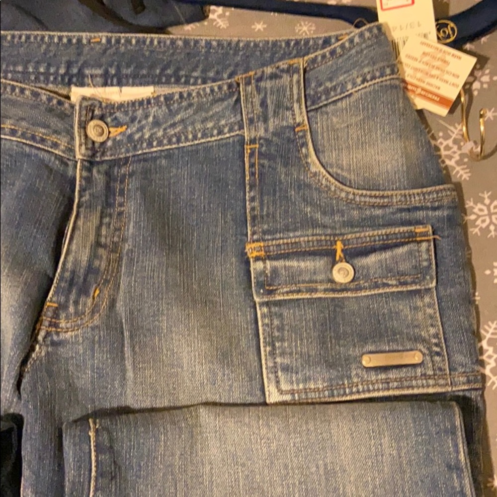 Blue Roca Wear Jeans - Picture 2 of 5